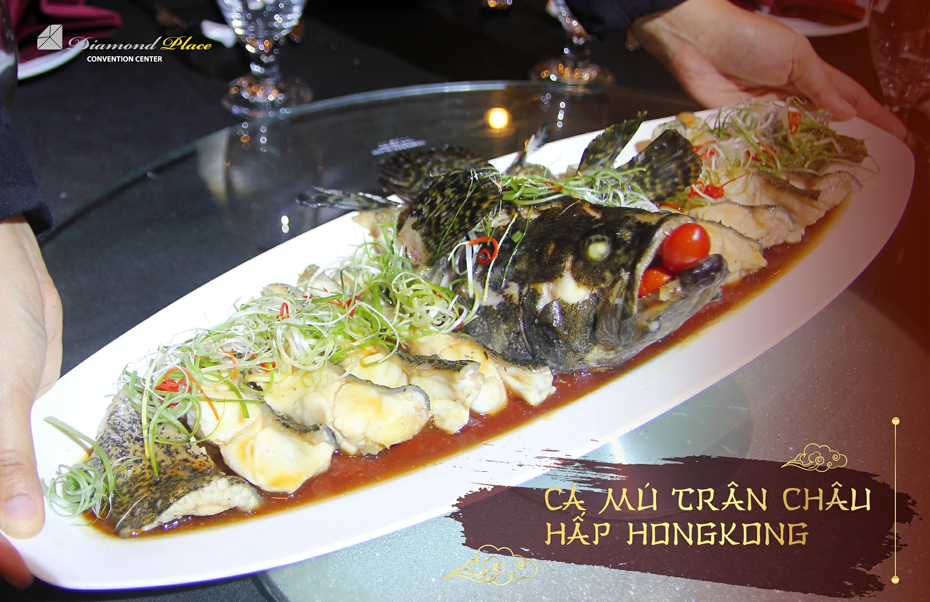Món ăn tiệc cưới Cá mú trân châu hấp Hong Kong