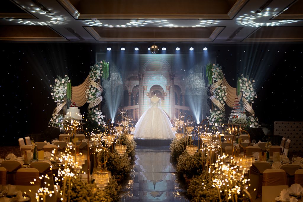 The Highlight Wedding - Một tiệc cưới ấn tượng, dưới ánh sáng tình yêu Concept cưới "Vườn yêu"