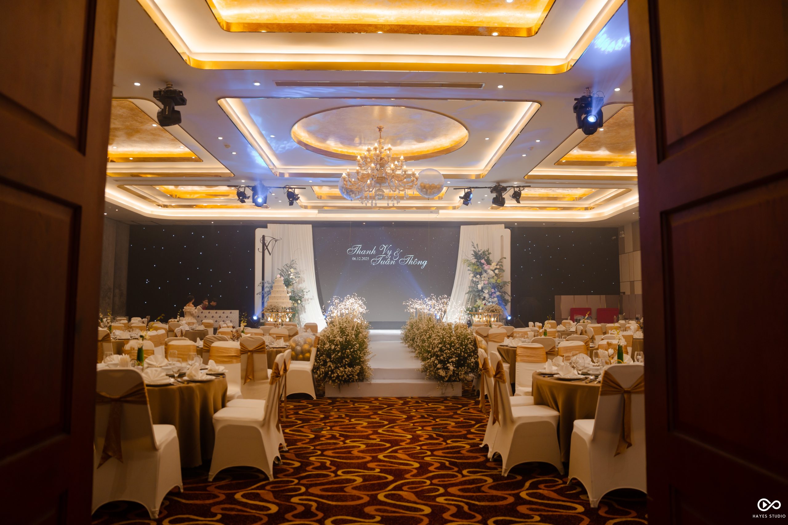 Hayes Studio Sneak Peek-174